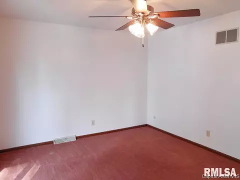 331 333 Norwalk Rd, Springfield, IL 62704 photo 16