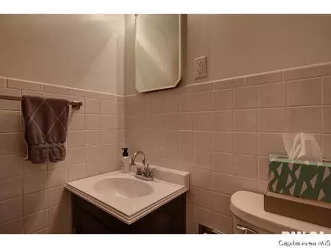 317 Kenyon Dr, Springfield, IL 62704 photo 28