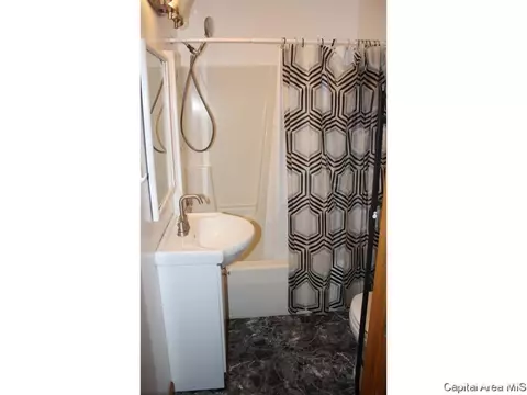 1801 N 9th St, Springfield, IL 62702 photo 10