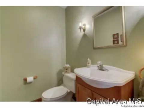 200 Golf Rd, Springfield, IL 62704 photo 15