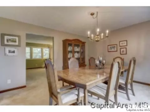 200 Golf Rd, Springfield, IL 62704 photo 9