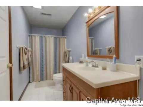 200 Golf Rd, Springfield, IL 62704 photo 32