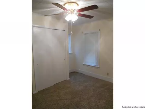 2329 E Reservoir St, Springfield, IL 62702 photo 17