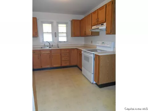 2329 E Reservoir St, Springfield, IL 62702 photo 10