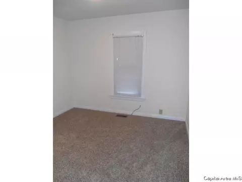 2329 E Reservoir St, Springfield, IL 62702 photo 7
