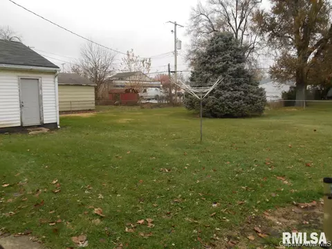 2329 E Reservoir St, Springfield, IL 62702 photo 24