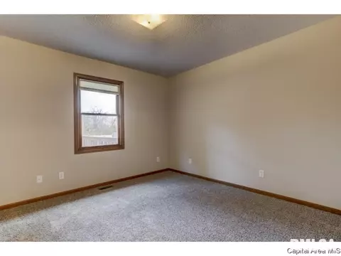 5222 Carlton Dr, Springfield, IL 62703 photo 14
