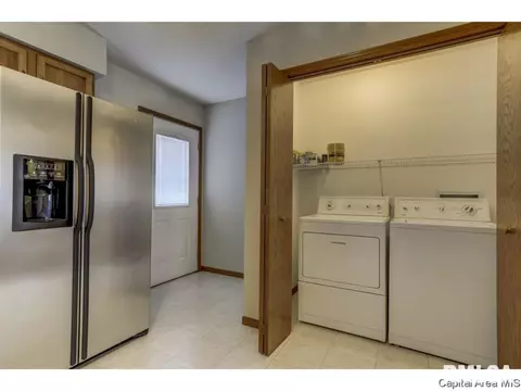 5222 Carlton Dr, Springfield, IL 62703 photo 7