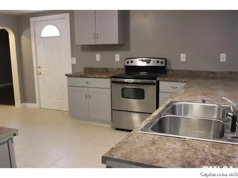 1609 S 15th, Springfield, IL 62703 photo 8