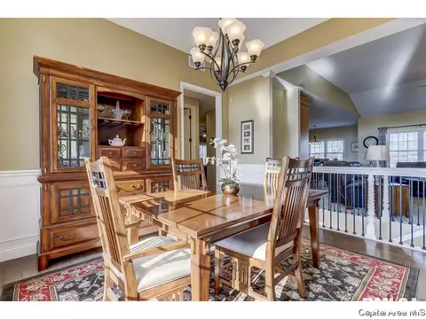 6001 Hedley Rd, Springfield, IL 62711 photo 3