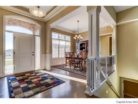 6001 Hedley Rd, Springfield, IL 62711 photo 2