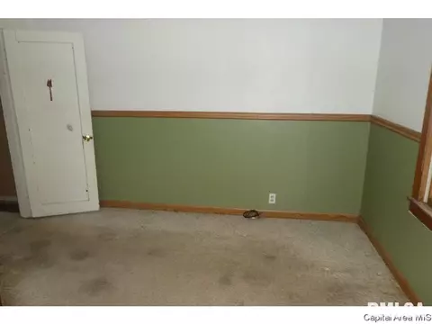 303 S 4th St, Benld, IL 62009 photo 8