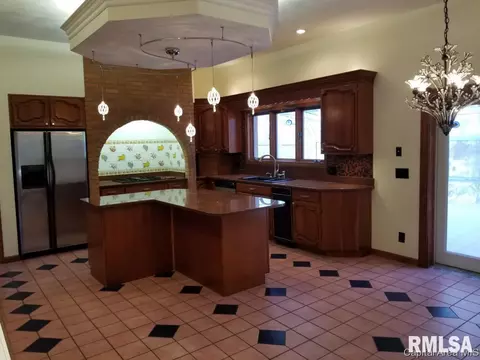 3025 Newport Dr, Springfield, IL 62702 photo 5