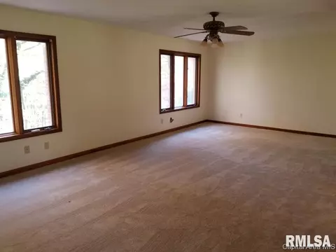 3025 Newport Dr, Springfield, IL 62702 photo 18