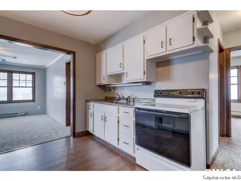 1812 N 21st, Springfield, IL 62702 photo 5