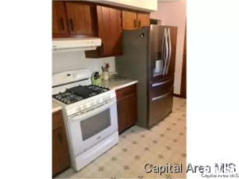 937 Flossmore, Springfield, IL 62711 photo 6