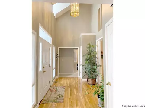 2501 Sage, Springfield, IL 62711 photo 4