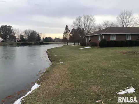 304 Willow Dr, Winchester, IL 62694 photo 16