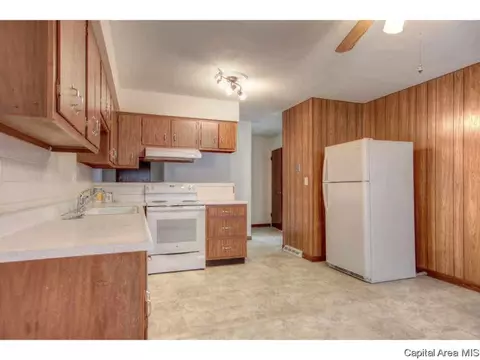 3122 Concord Dr, Springfield, IL 62704 photo 8