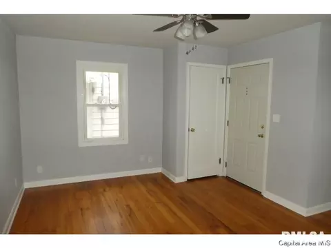 2120 N 19th St, Springfield, IL 62702 photo 3