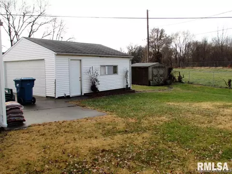 1521 Fairfield Dr, Springfield, IL 62702 photo 22