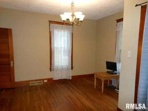 1237 N 2nd Street St, Springfield, IL 62702 photo 12