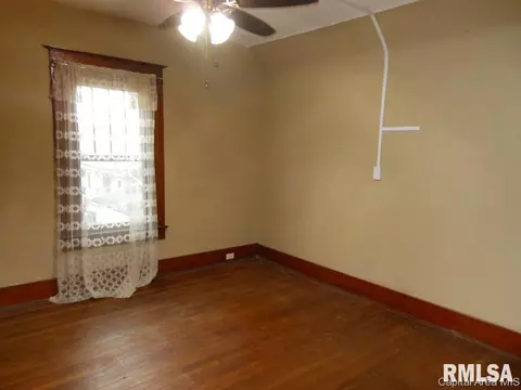 1237 N 2nd Street St, Springfield, IL 62702 photo 17