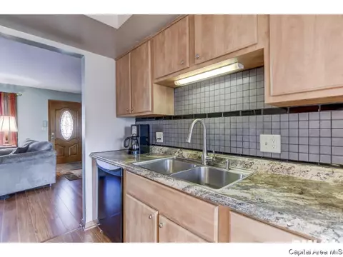 24 Mesa, Springfield, IL 62702 photo 8