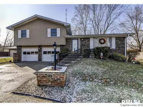 45 Coachlight Ct, Springfield, IL 62703 photo 3