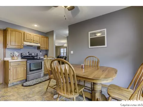 4044 Thornbrook Dr, Springfield, IL 62711 photo 7