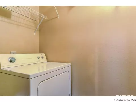 4044 Thornbrook Dr, Springfield, IL 62711 photo 20