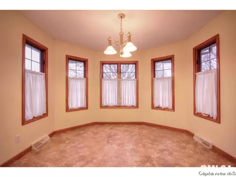 4537 Barrington Dr, Springfield, IL 62711 photo 7