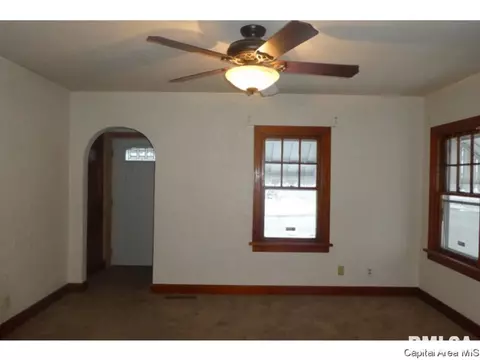 1801 Converse Ave, Springfield, IL 62702 photo 4
