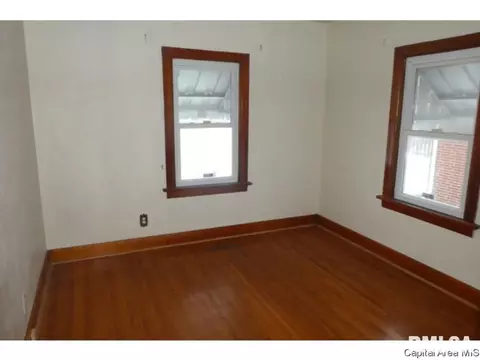 1801 Converse Ave, Springfield, IL 62702 photo 8