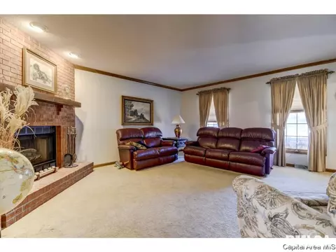 205 N Natchez Trce, Springfield, IL 62711 photo 9