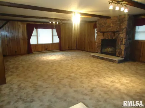 618 E Progress Street St, Ashland, IL 62612 photo 6