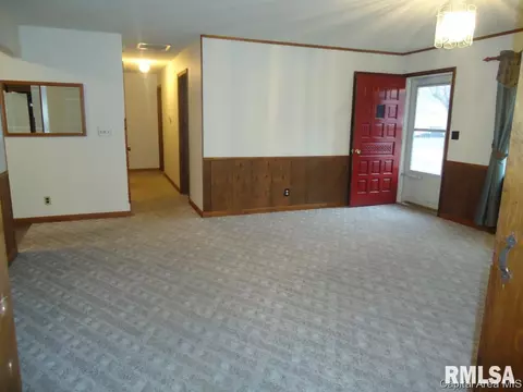 618 E Progress Street St, Ashland, IL 62612 photo 2