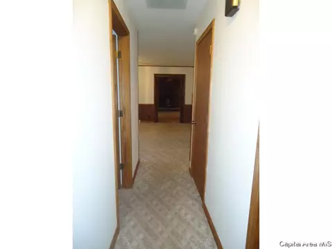 618 E Progress Street St, Ashland, IL 62612 photo 9