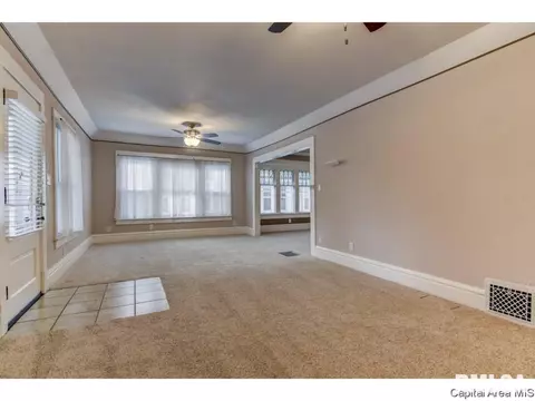 2029 S 5th St, Springfield, IL 62703 photo 4