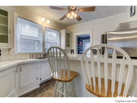 2029 S 5th St, Springfield, IL 62703 photo 12