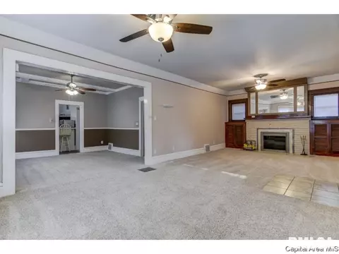 2029 S 5th St, Springfield, IL 62703 photo 5