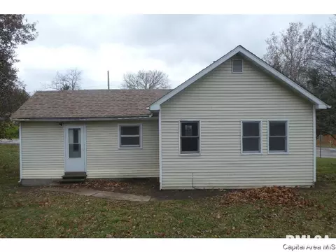 102 E Teak St, Thayer, IL 62689 photo 12