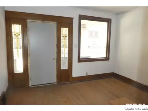 1516 N 9th Street St, Springfield, IL 62702 photo 2