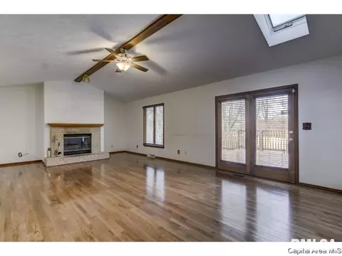 1201 Mildred Ct, Springfield, IL 62712 photo 7