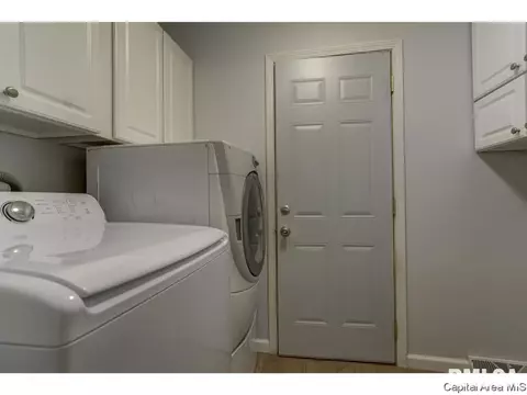 204 Walnut Valley Dr, Springfield, IL 62707 photo 24