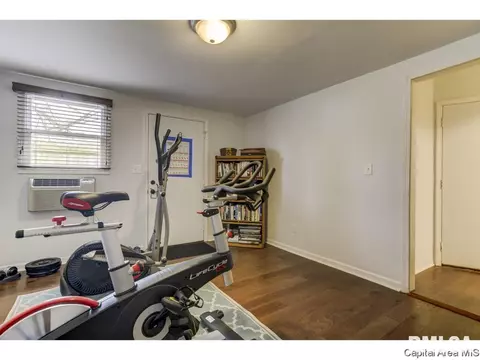 204 Walnut Valley Dr, Springfield, IL 62707 photo 26