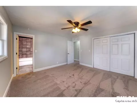 220 Collier Dr, Springfield, IL 62704 photo 17
