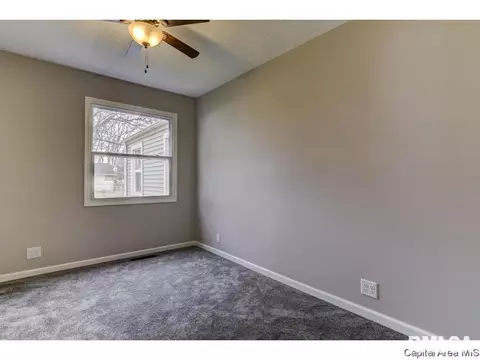 3220 Saxony Rd, Springfield, IL 62703 photo 20