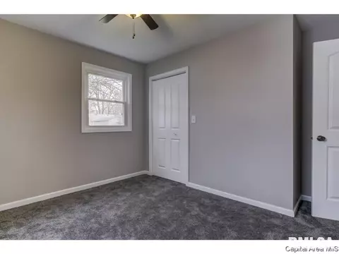 3220 Saxony Rd, Springfield, IL 62703 photo 13