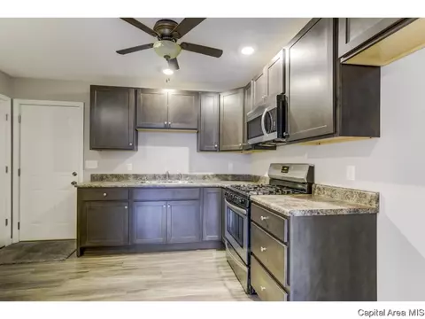 3220 Saxony Rd, Springfield, IL 62703 photo 6